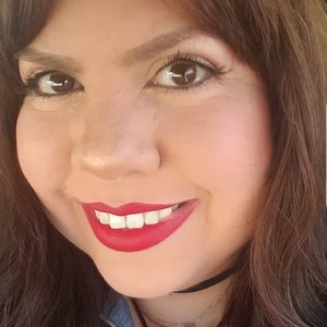 Meet your Posher, Gina